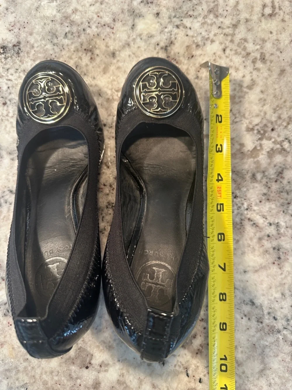 Tory Burch Caroline Wedge – Naplak/Elastic - Size 6 Black/Black